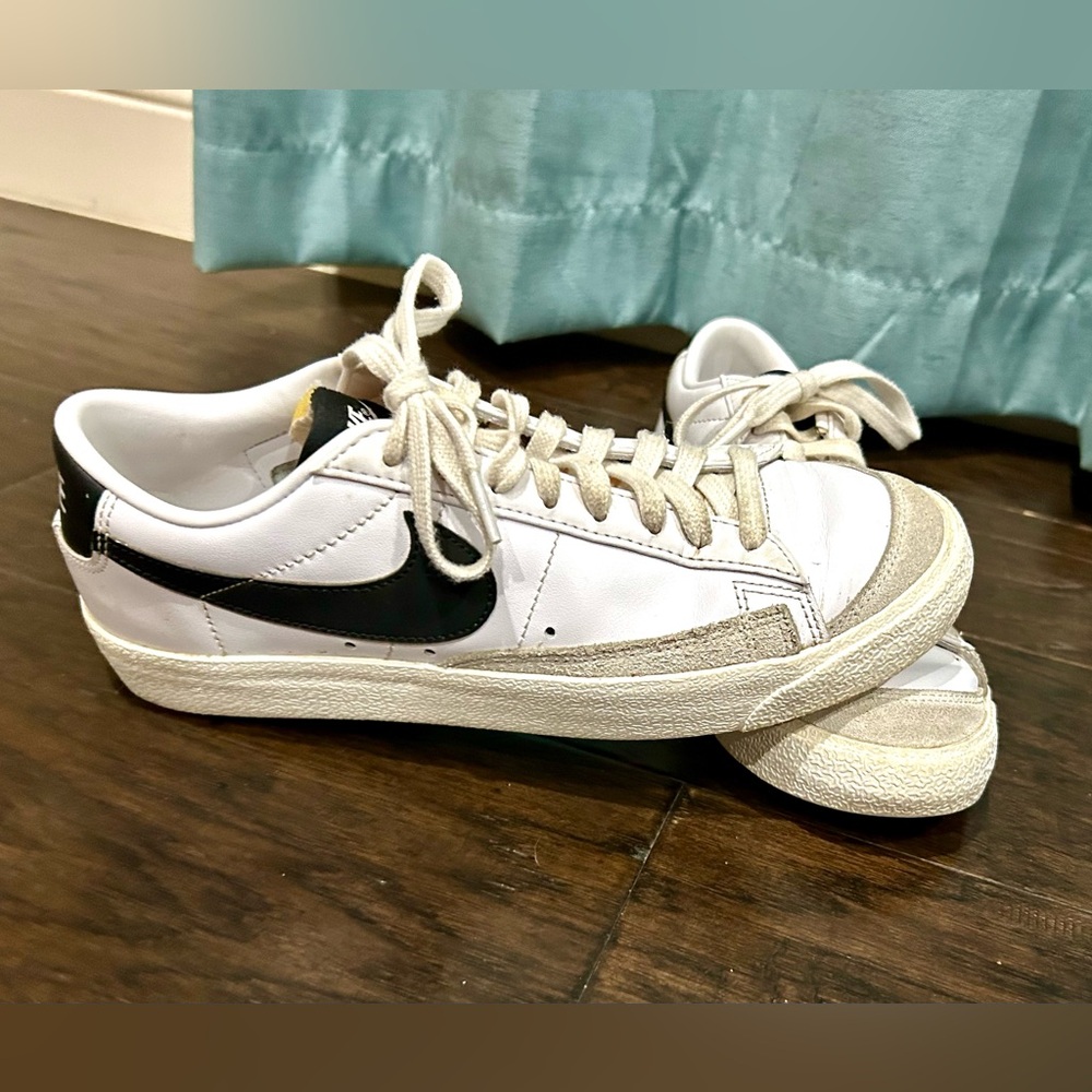 Nike Blazer Low shoes